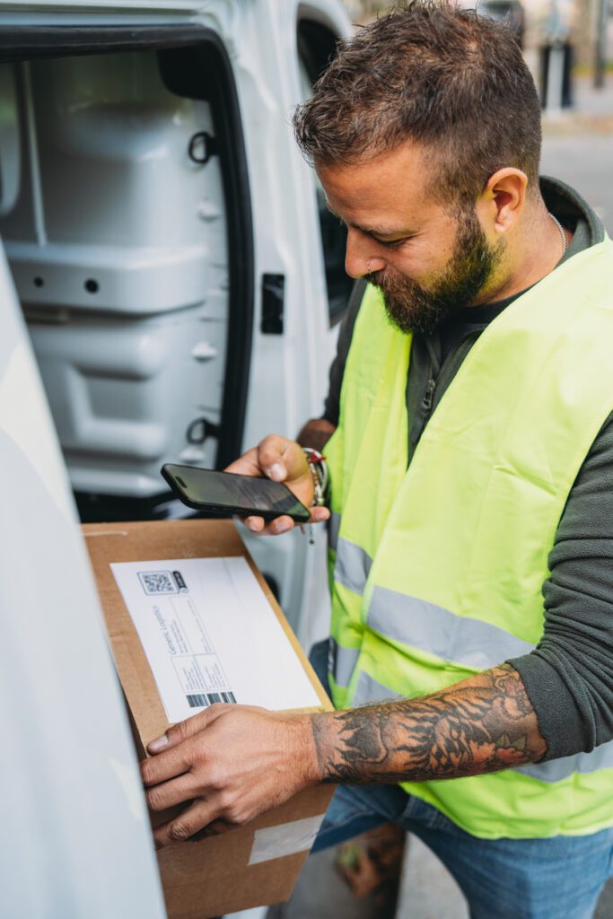 Same Day Courier Bracknell | MD Movers