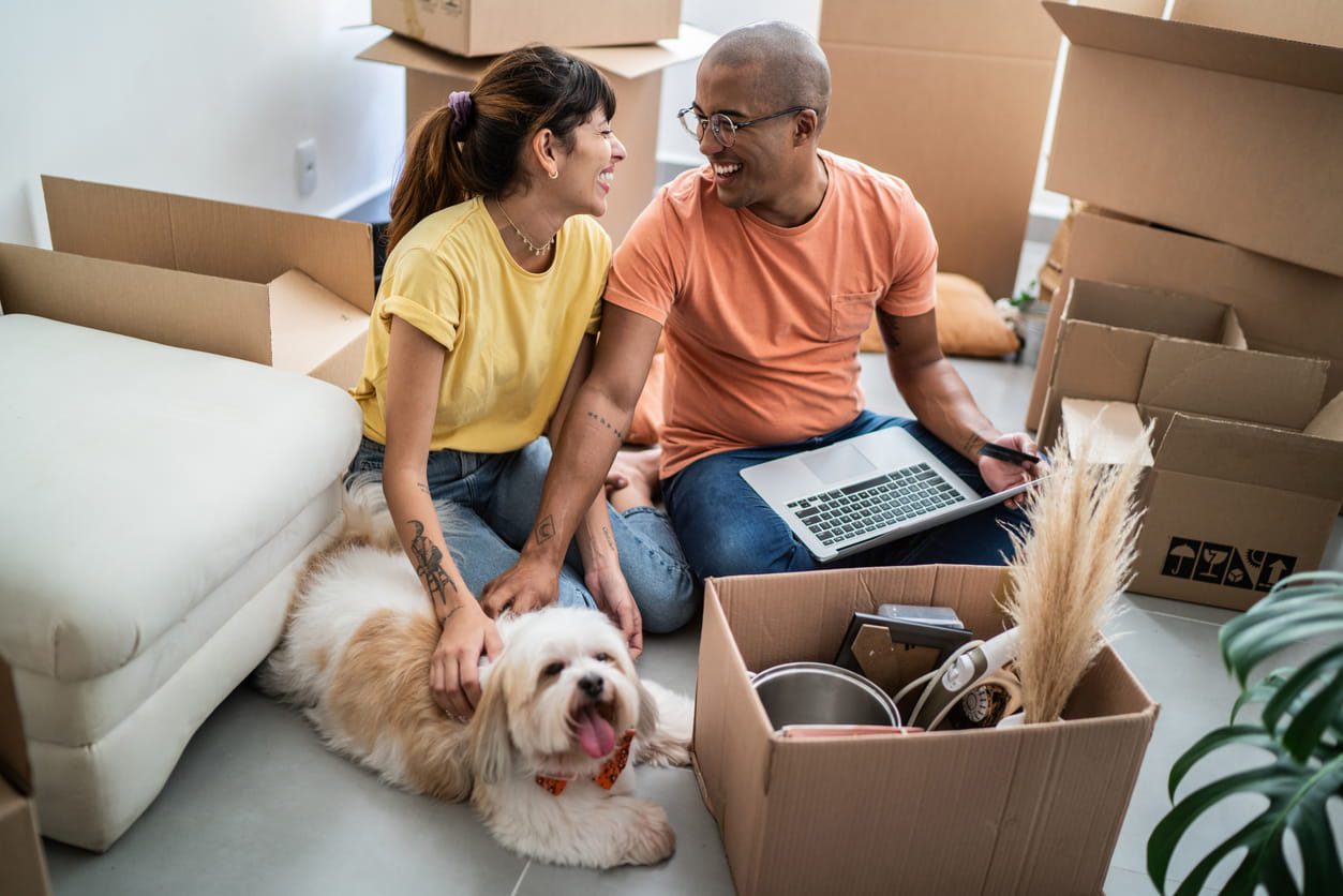 Home Moving Essentials Checklist | MD Movers moving box with night one essentials